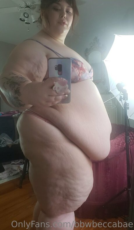 Bbwbeccabae
