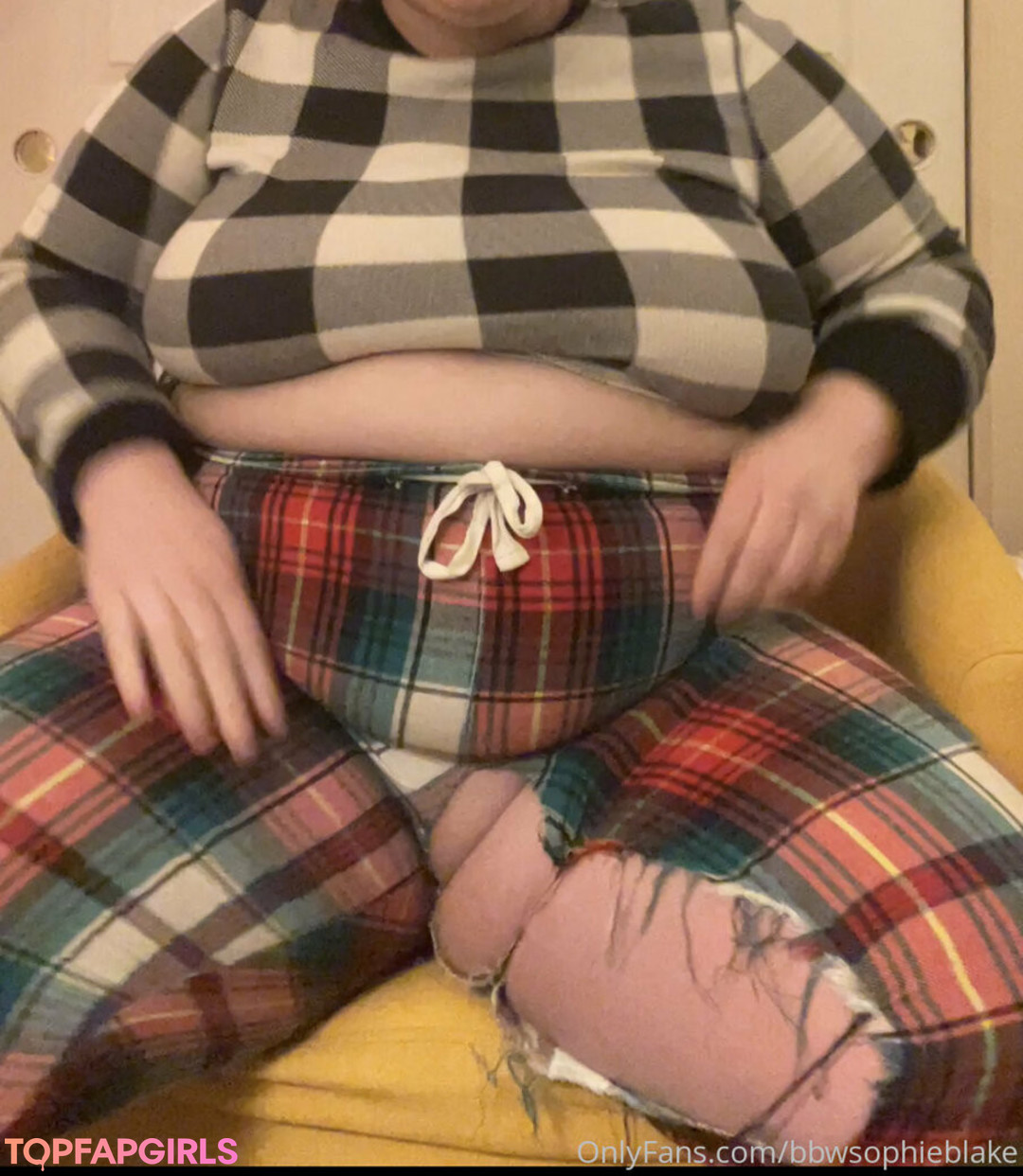 Photo nue de fuite OnlyFans de Bbwsophieblake #132 Photo nue de fuite OnlyFans de Bbwsophieblake #132