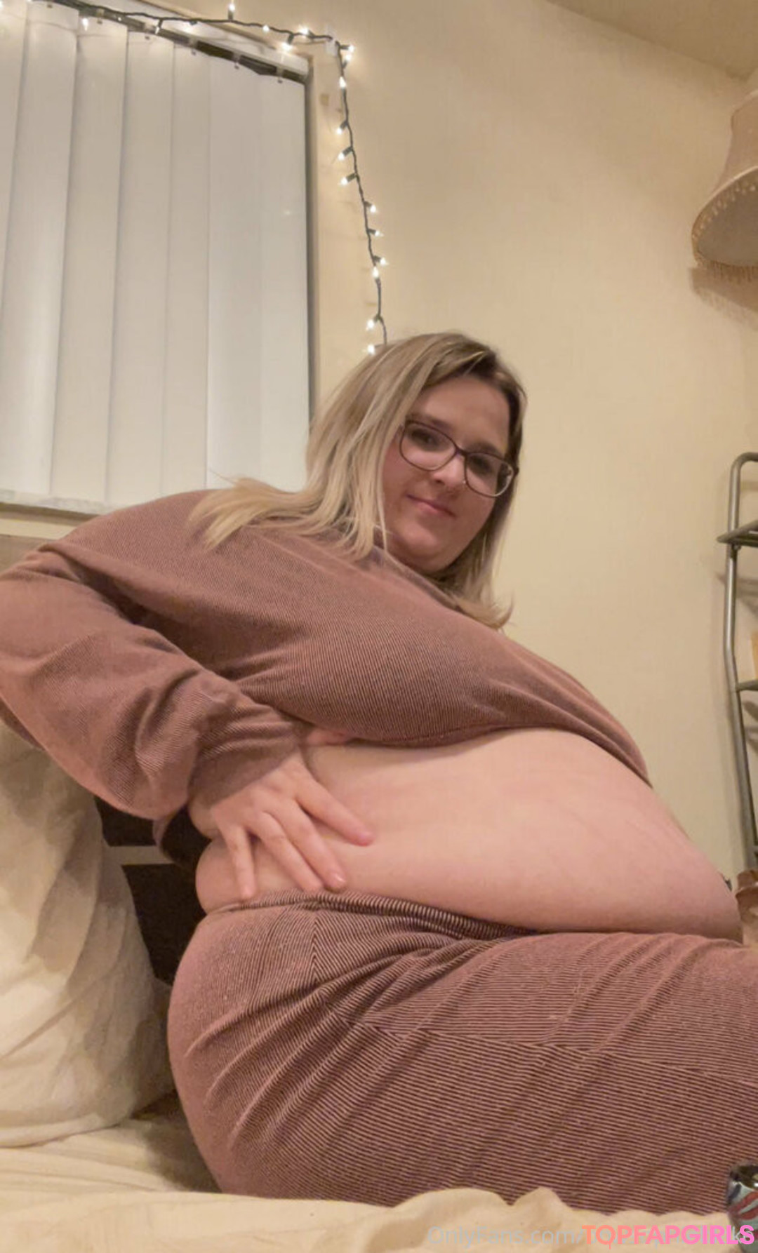 Photo nue de fuite OnlyFans de Bbwsophieblake #268 Photo nue de fuite OnlyFans de Bbwsophieblake #268