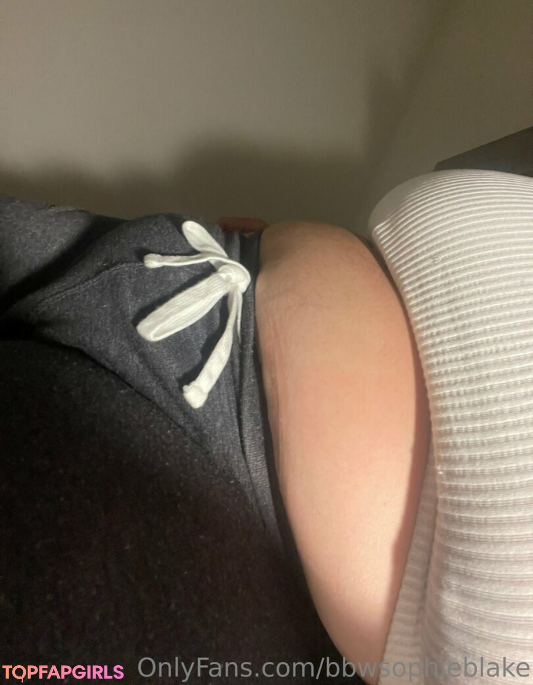 Photo nue de fuite OnlyFans de Bbwsophieblake #358 Photo nue de fuite OnlyFans de Bbwsophieblake #358