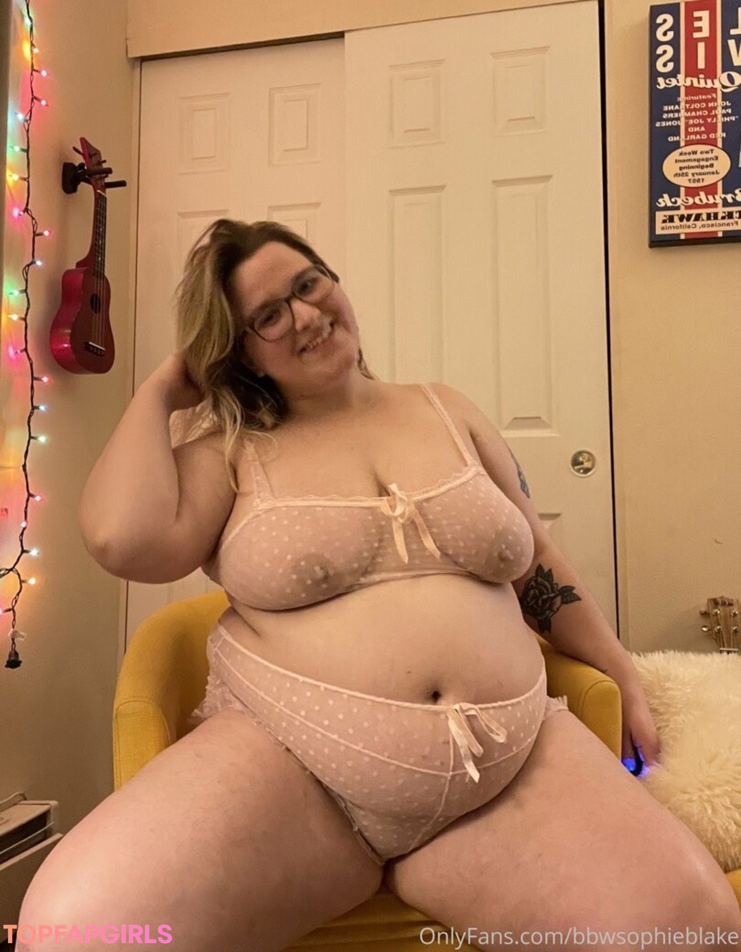 Photo nue de fuite OnlyFans de Bbwsophieblake #85 Photo nue de fuite OnlyFans de Bbwsophieblake #85