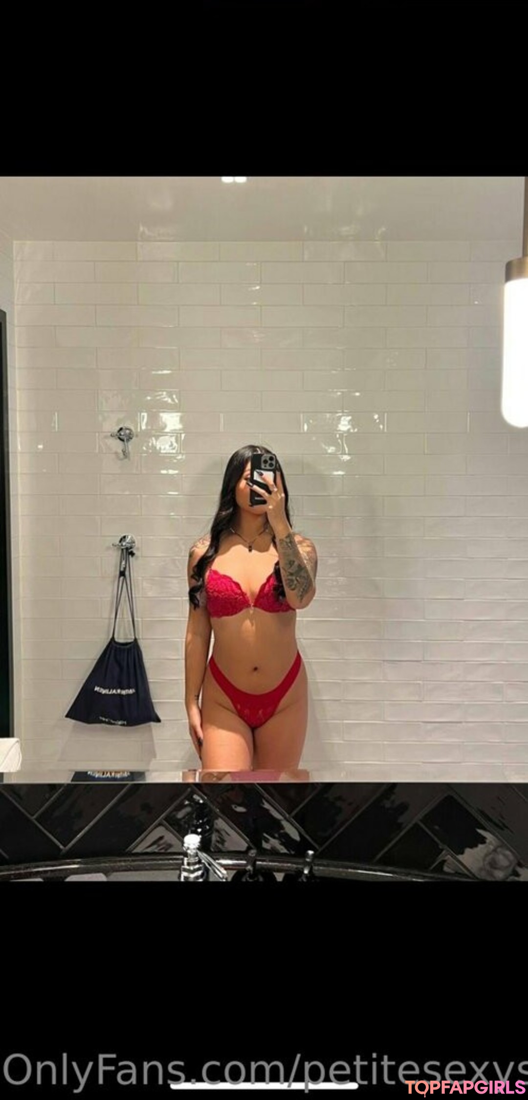 Photo nue de fuite OnlyFans de Petitesexysilje #72 Photo nue de fuite OnlyFans de Petitesexysilje #72