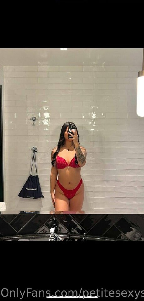 Photo nue de fuite OnlyFans de Petitesexysilje