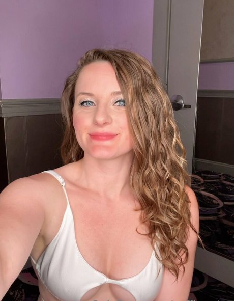 Photo nue de fuite OnlyFans de Saffirestar