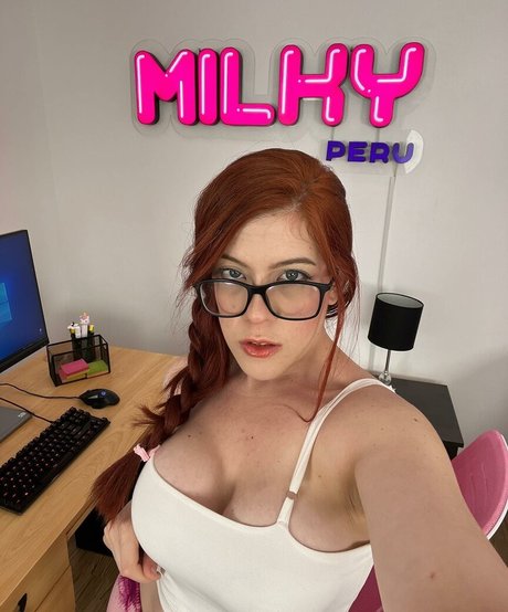Photo nue de fuite OnlyFans de Milky Peru
