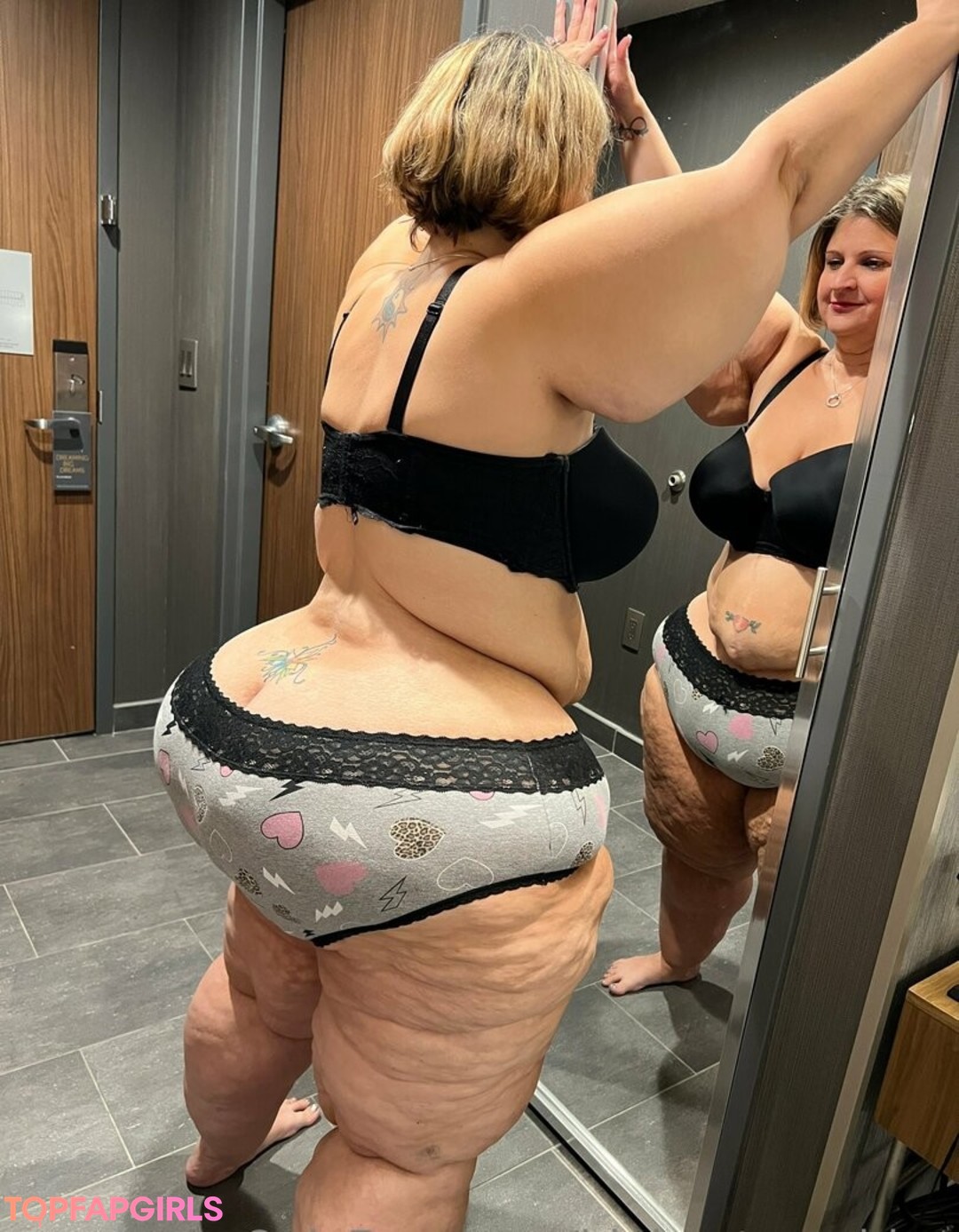 Photo nue de fuite OnlyFans de Bigbootyasshley #165 Photo nue de fuite OnlyFans de Bigbootyasshley #165