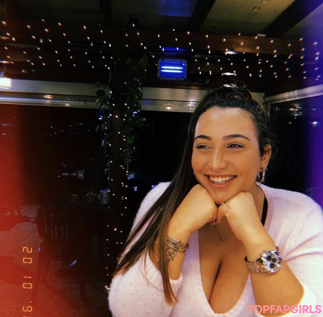 Photo nue de fuite OnlyFans de Alessia Barbarossa #43 Photo nue de fuite OnlyFans de Alessia Barbarossa #43