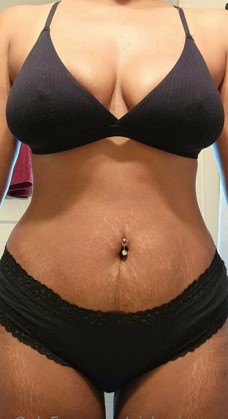 Photo nue de fuite OnlyFans de Nickeyjames