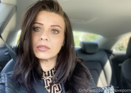 Vickyloveporn