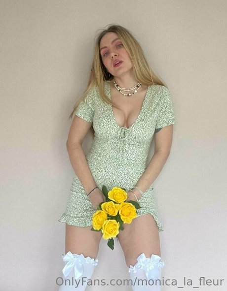 Photo nue de fuite OnlyFans de Marrystrawberry