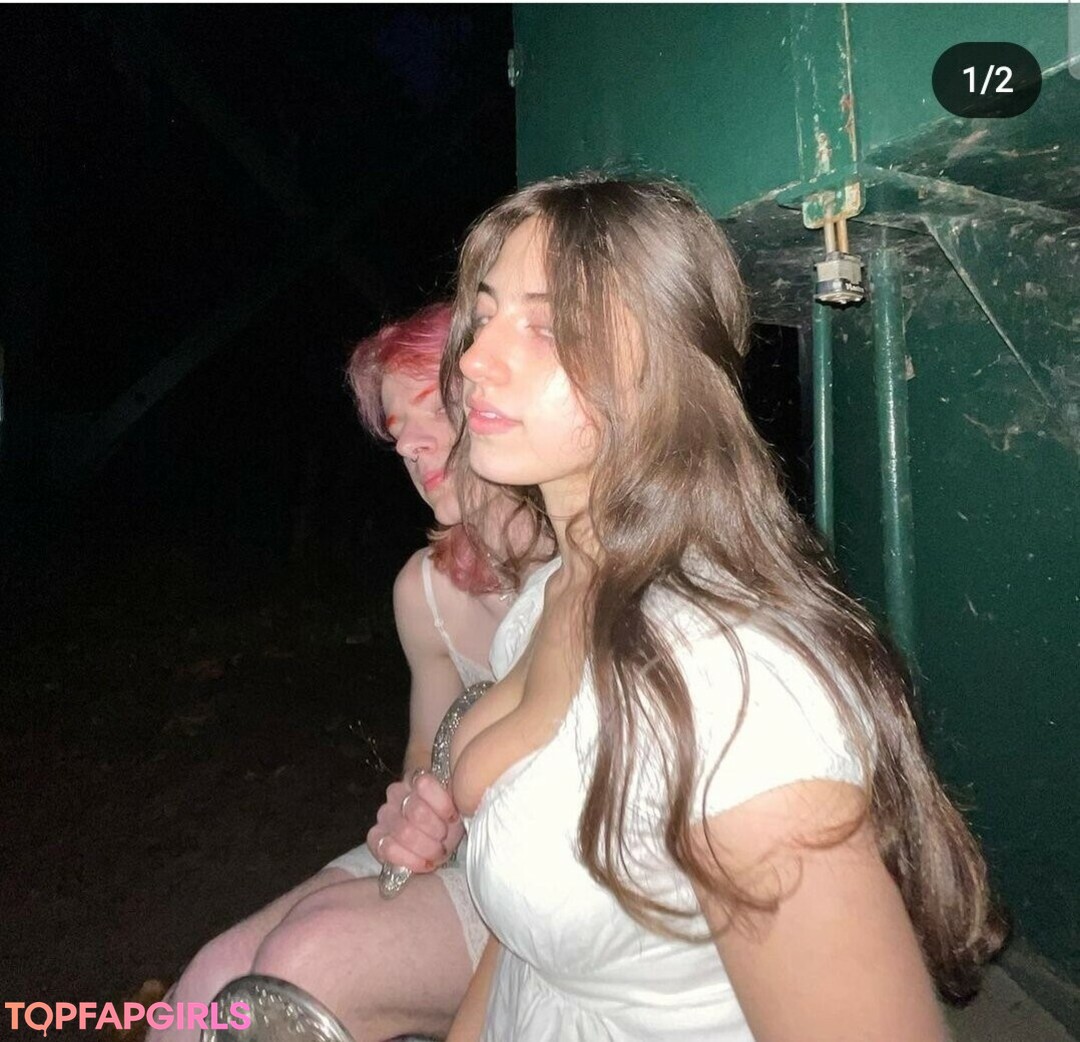 Photo nue de fuite OnlyFans de Bella Ossi #25 Photo nue de fuite OnlyFans de Bella Ossi #25