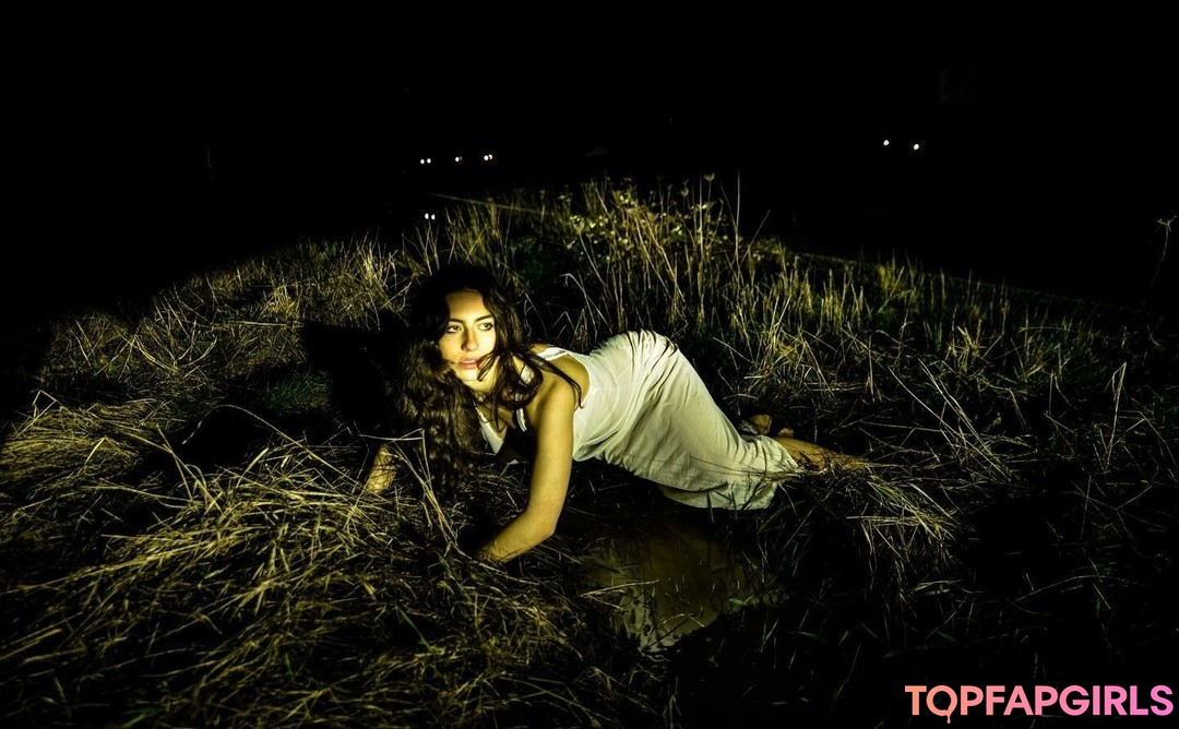 Photo nue de fuite OnlyFans de Bella Ossi #47 Photo nue de fuite OnlyFans de Bella Ossi #47