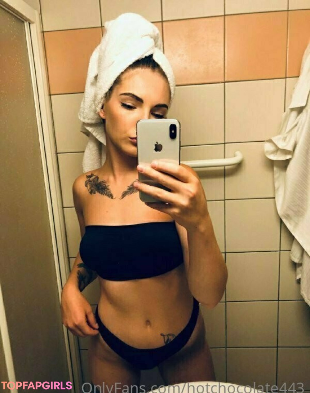 Photo nue de fuite OnlyFans de Hotchocolate443 #21 Photo nue de fuite OnlyFans de Hotchocolate443 #21