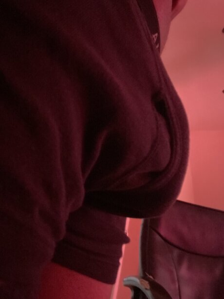 Photo nue de fuite OnlyFans de Santana