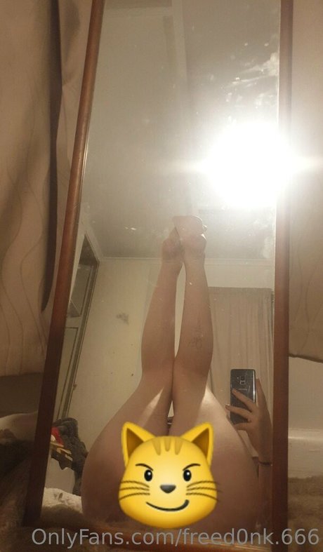 Photo nue de fuite OnlyFans de Freed0nk666