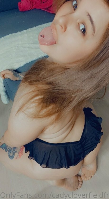 Photo nue de fuite OnlyFans de Mrscloverfield