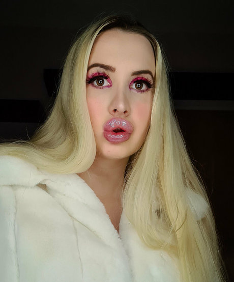 Vivianroseofficial