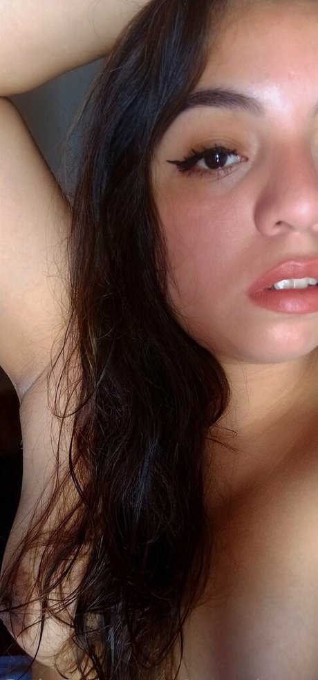 Photo nue de fuite OnlyFans de Sweetarandanoss