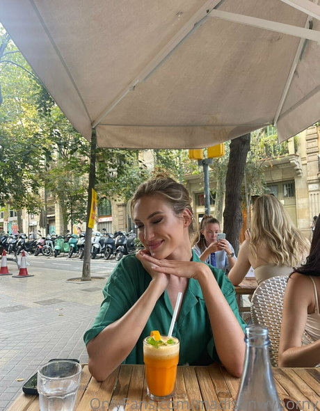Lucy_love98