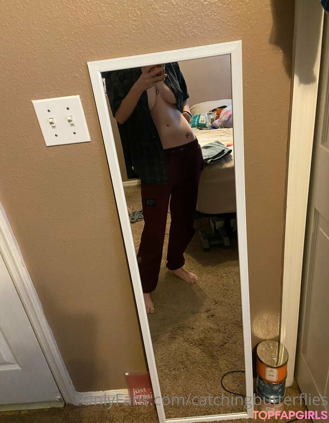 Photo nue de fuite OnlyFans de Catchingbutterflies #24 Photo nue de fuite OnlyFans de Catchingbutterflies #24