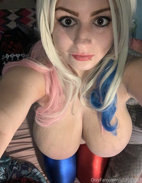 Photo nue de fuite OnlyFans de Chloerosesamantha