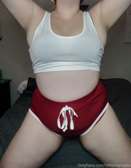 Photo nue de fuite OnlyFans de Xoharleyrayxo