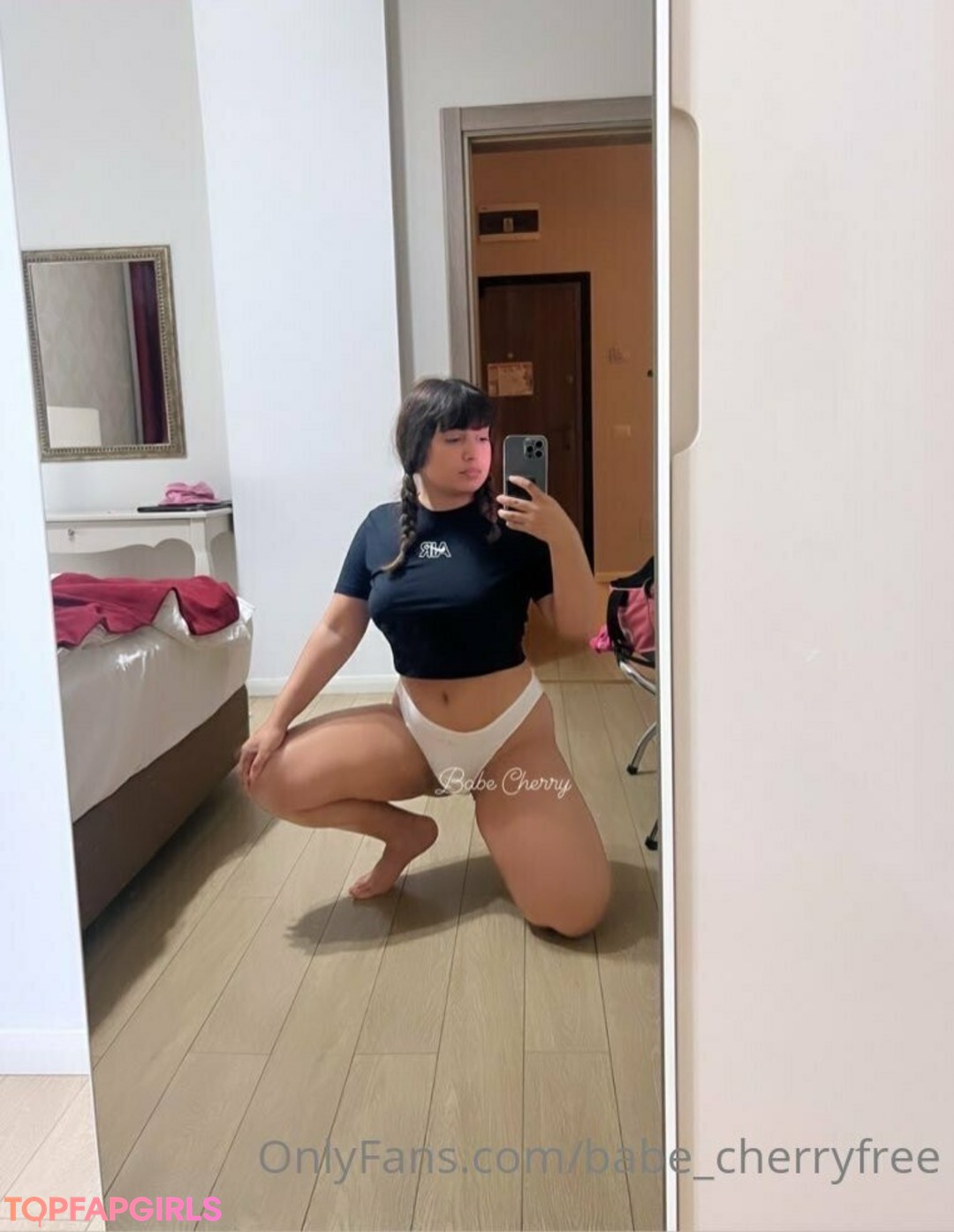 Photo nue de fuite OnlyFans de Babecherryfree #69 Photo nue de fuite OnlyFans de Babecherryfree #69