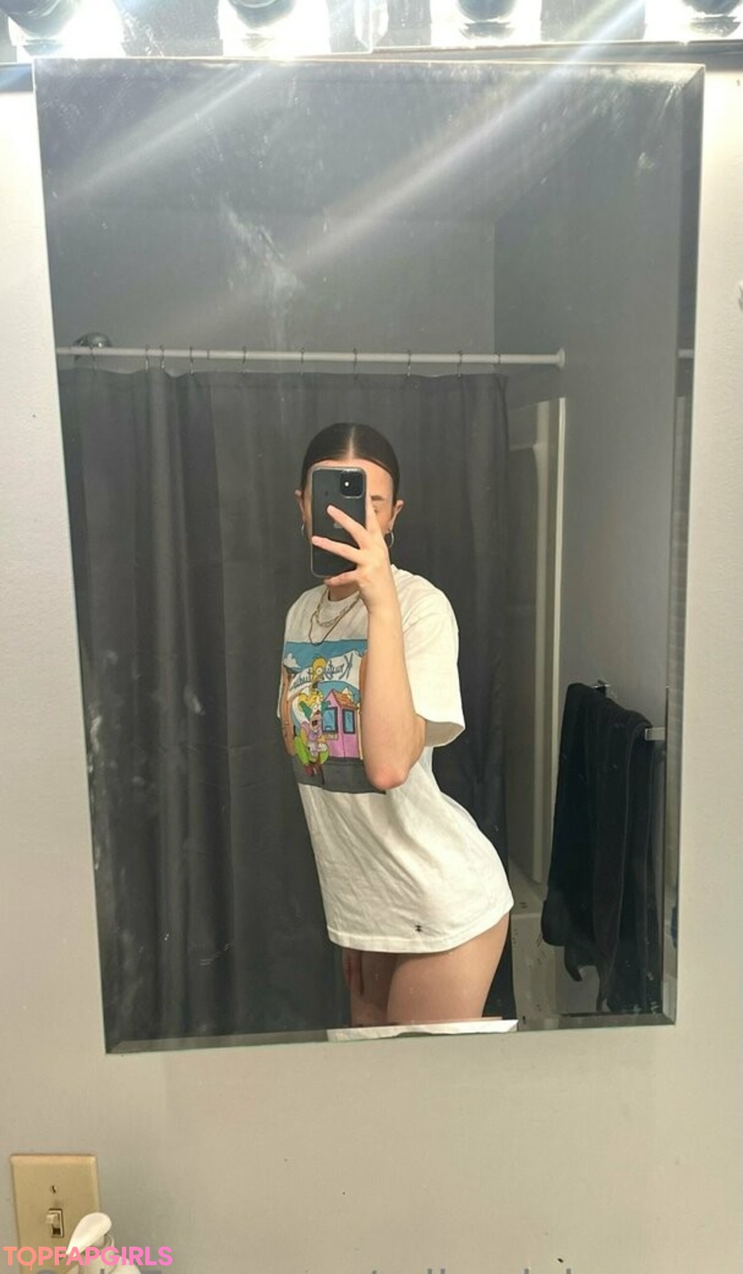 Photo nue de fuite OnlyFans de Mikayla Benson #5 Photo nue de fuite OnlyFans de Mikayla Benson #5