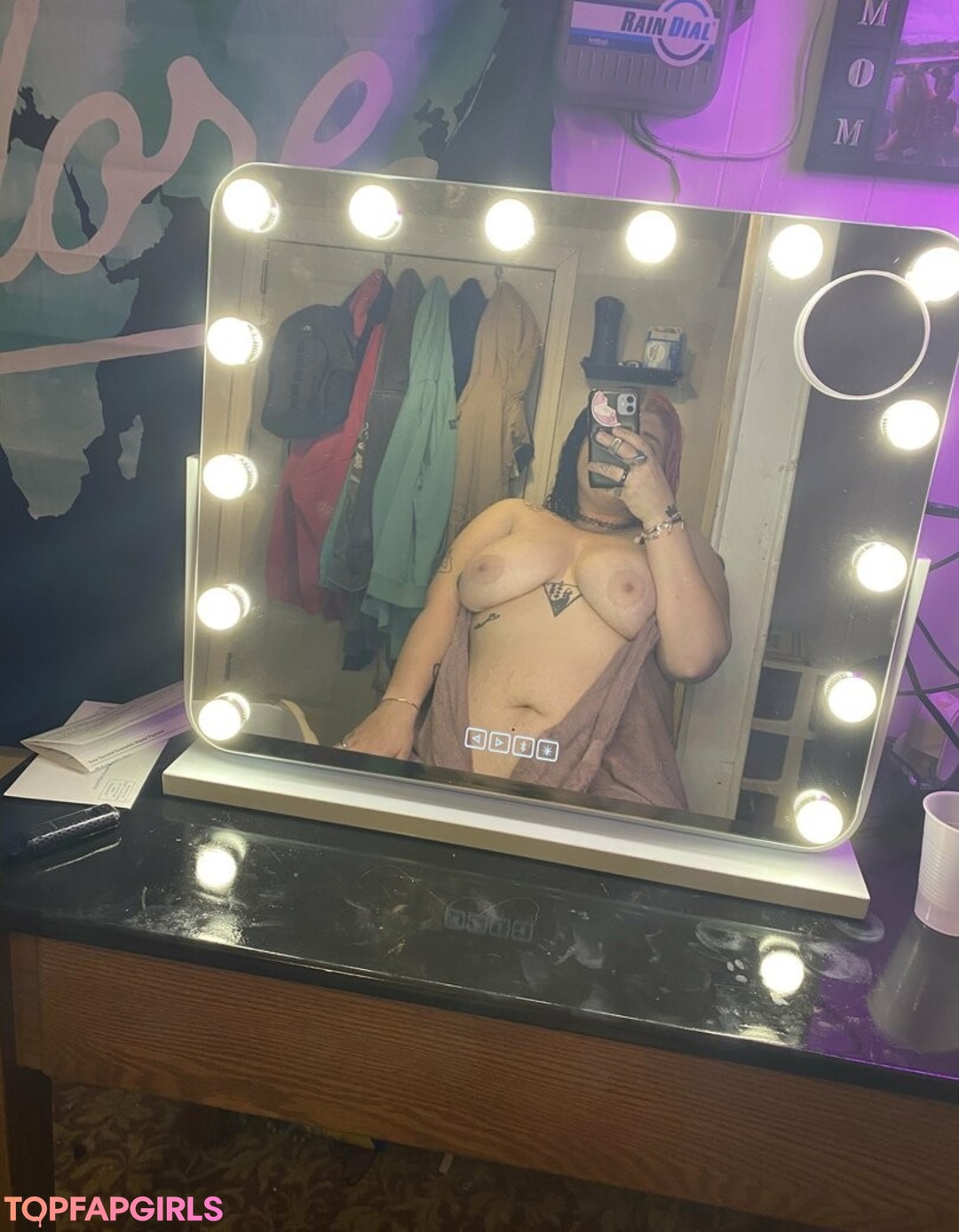 Photo nue de fuite OnlyFans de Rainbowfundipp #82 Photo nue de fuite OnlyFans de Rainbowfundipp #82