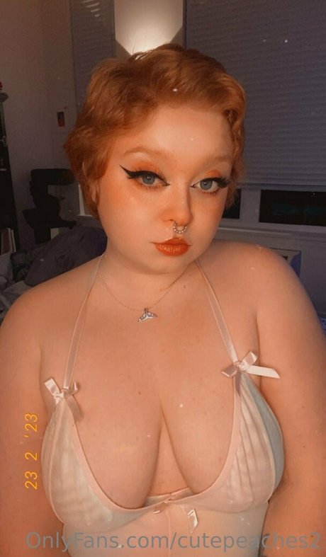 Cutepeaches2
