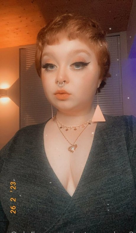 Cutepeaches2