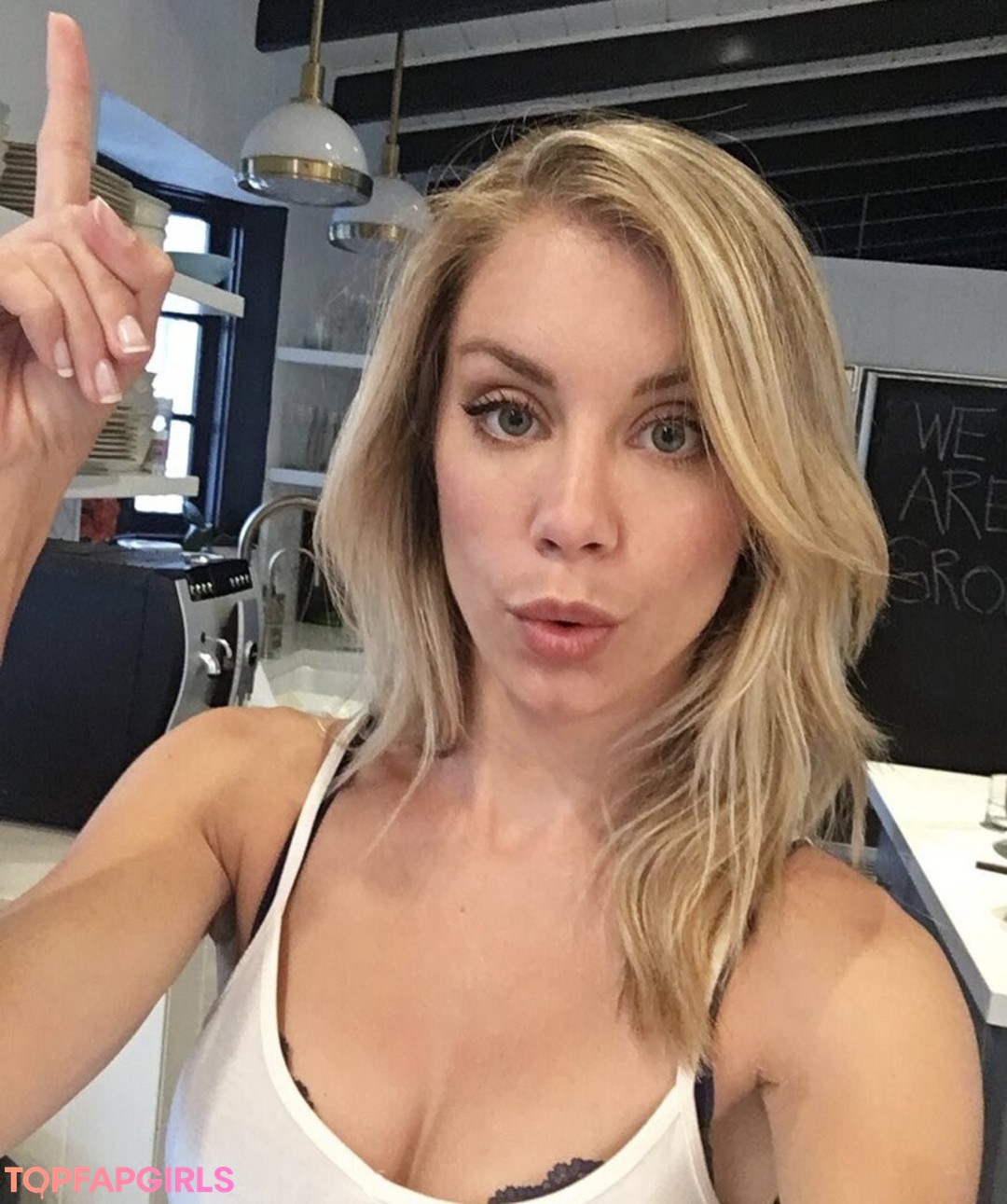 Photo nue de fuite OnlyFans de Jennifer Holland #36 Photo nue de fuite OnlyFans de Jennifer Holland #36