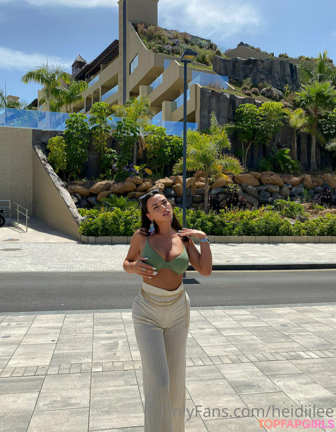 Photo nue de fuite OnlyFans de Virginiadee #93 Photo nue de fuite OnlyFans de Virginiadee #93