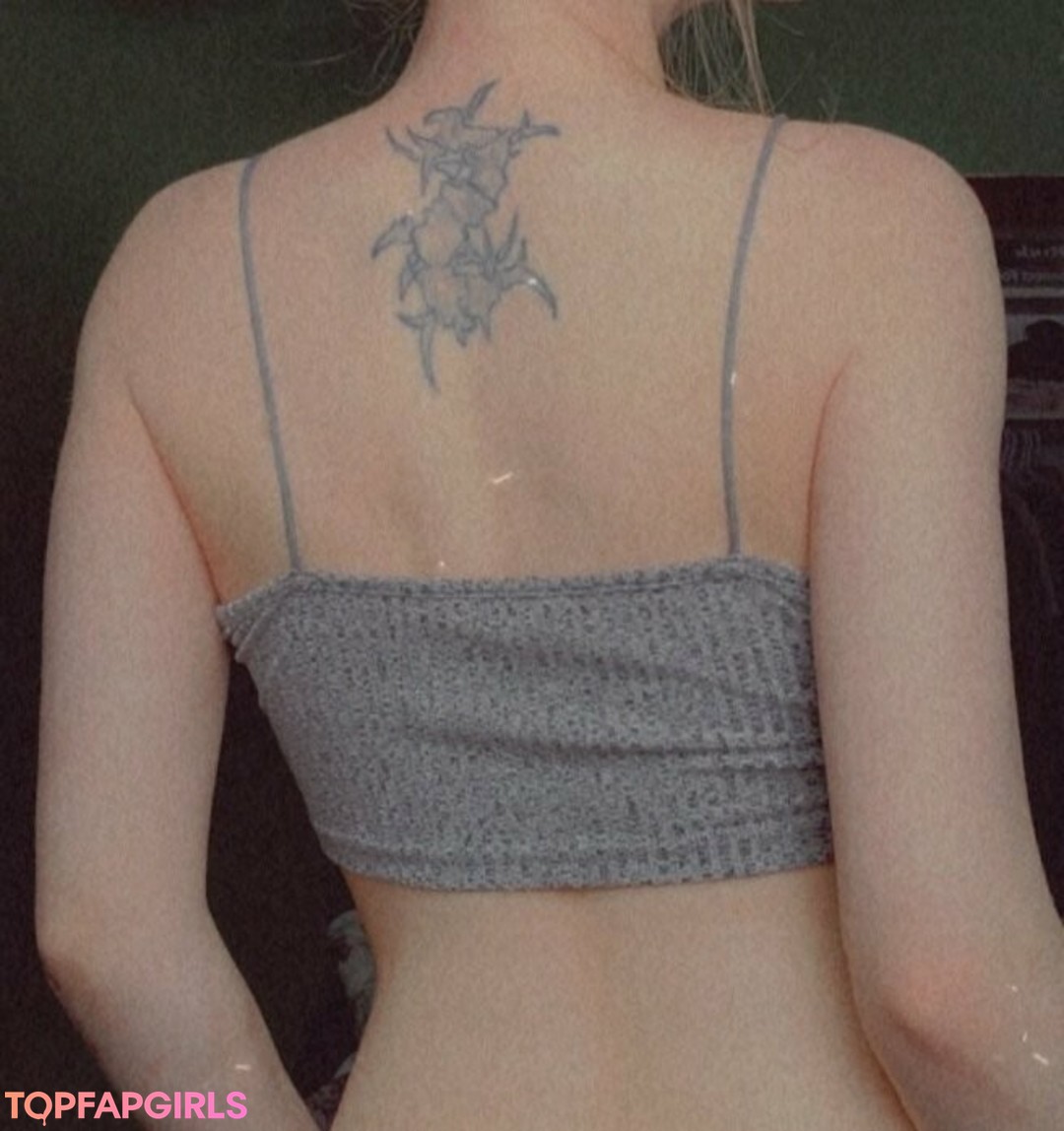 Photo nue de fuite OnlyFans de Savingmyinsanity #136 Photo nue de fuite OnlyFans de Savingmyinsanity #136