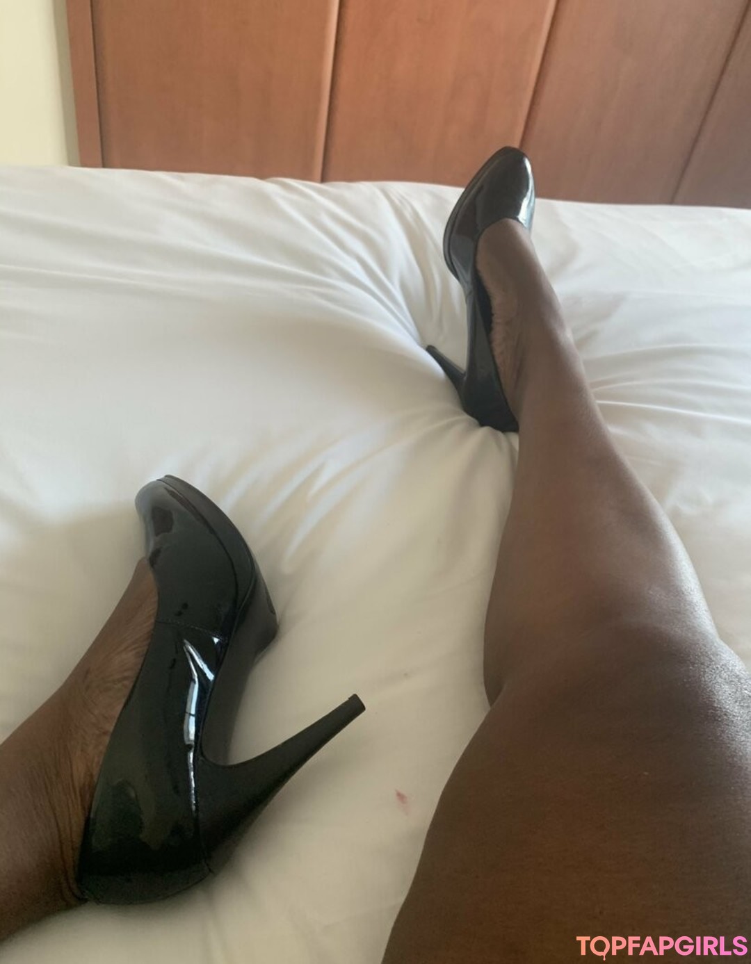 Photo nue de fuite OnlyFans de Madamcaramel #90 Photo nue de fuite OnlyFans de Madamcaramel #90