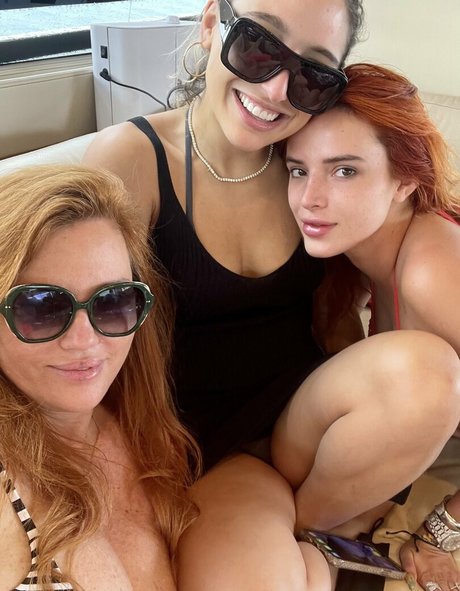 Bella Thorne
