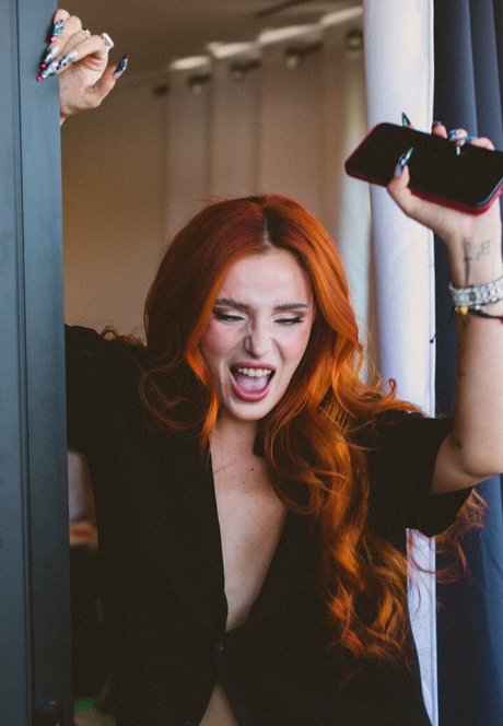Bella Thorne