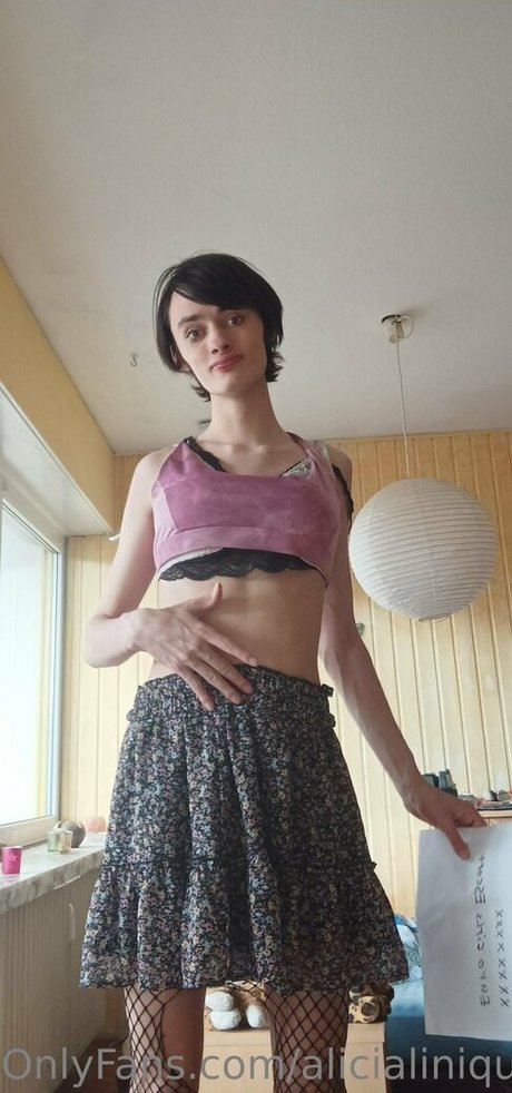 Alicialiniquinn