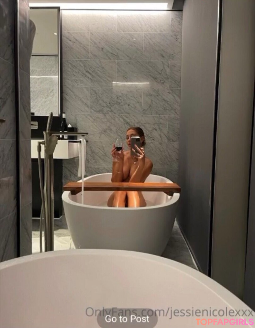 Photo nue de fuite OnlyFans de Jessienicolexxx #38 Photo nue de fuite OnlyFans de Jessienicolexxx #38