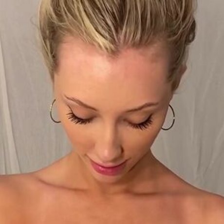 Photo nue de fuite OnlyFans de Philanthropist