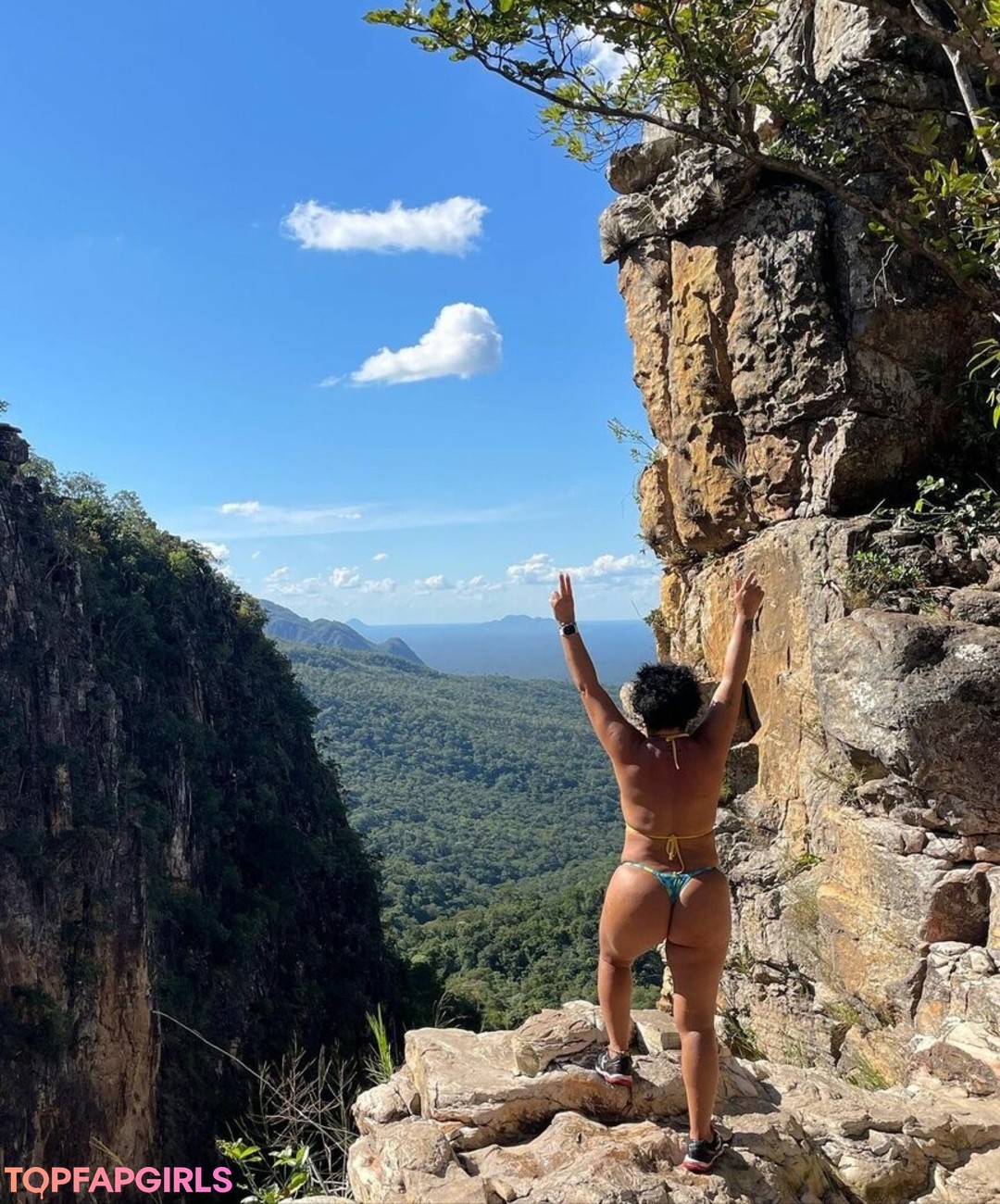 Photo nue de fuite OnlyFans de Sandra Sissi #18 Photo nue de fuite OnlyFans de Sandra Sissi #18