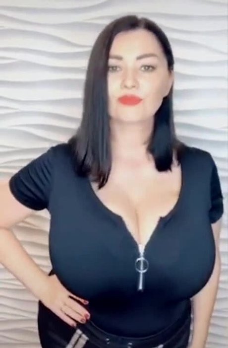 Photo nue de fuite OnlyFans de Irina P