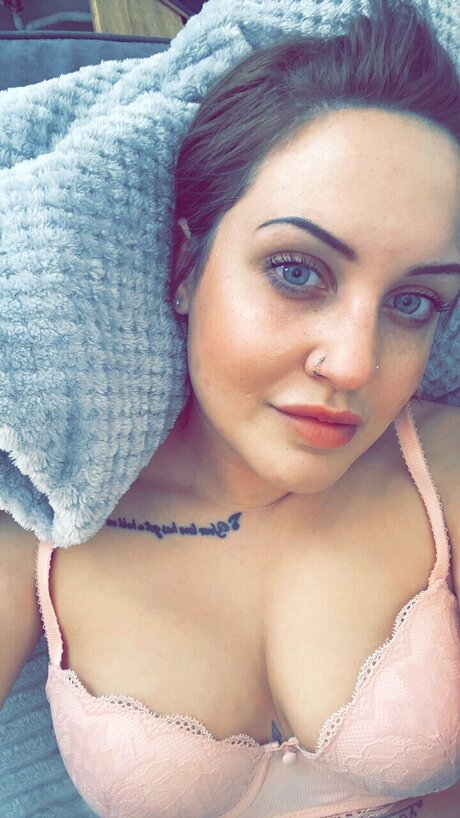 Photo nue de fuite OnlyFans de Liane