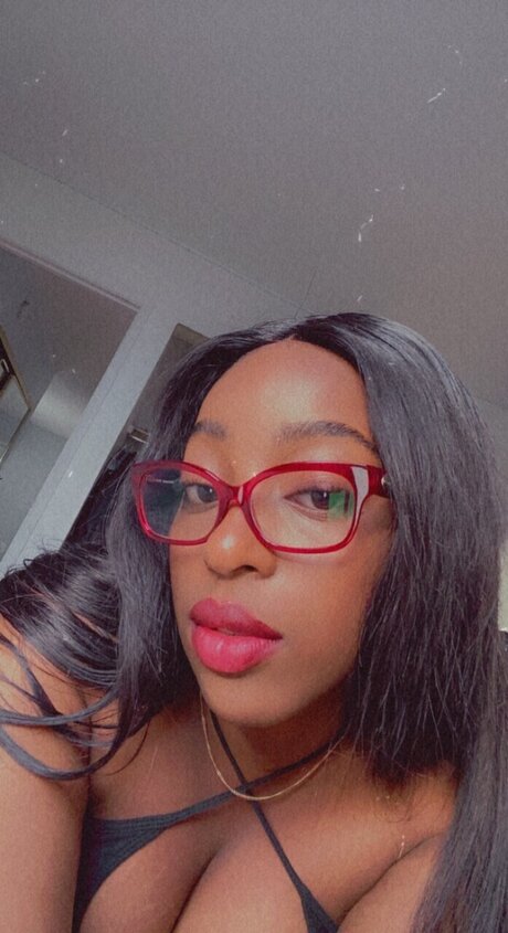 Photo nue de fuite OnlyFans de Destynie