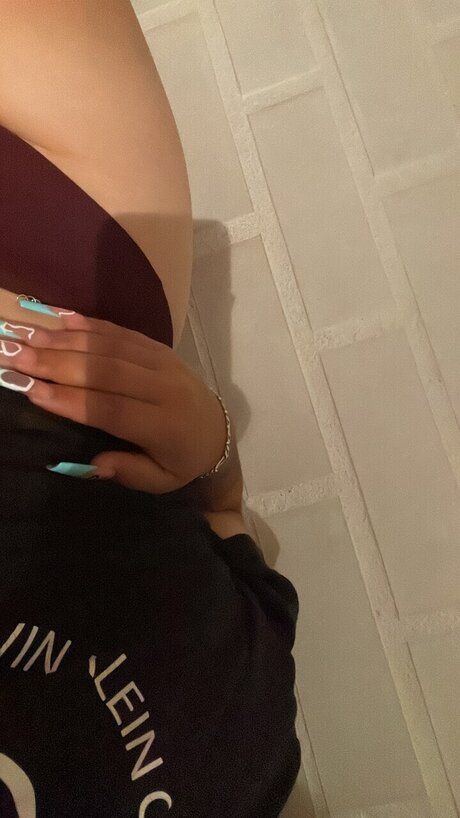 Photo nue de fuite OnlyFans de Lucia