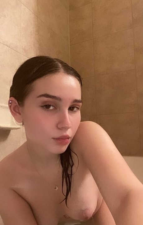 Tayler Hills