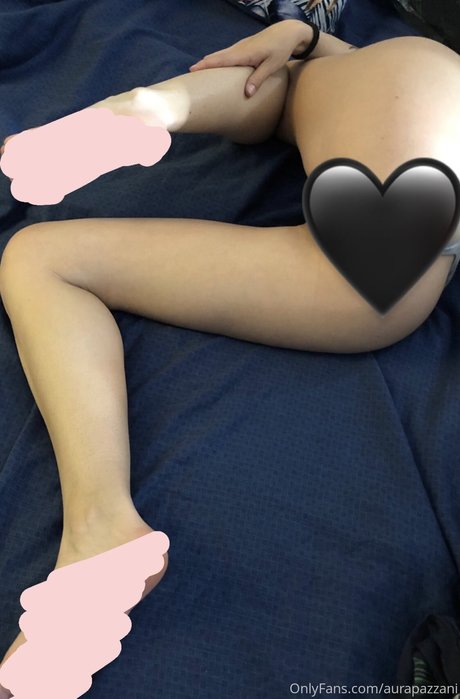 Photo nue de fuite OnlyFans de Aura Pazzani