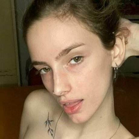 Photo nue de fuite OnlyFans de Naza Baby
