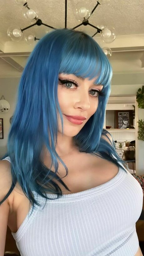 Jewelzblu