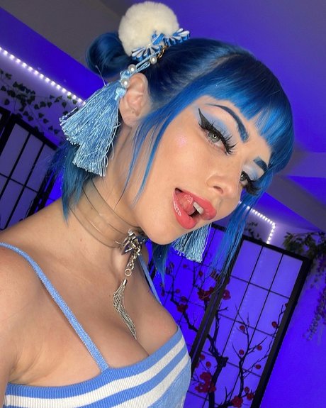 Jewelzblu